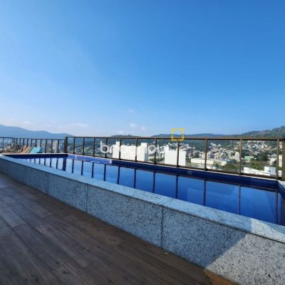 Apartamento com 60m², 1 quarto (sendo 1 suíte), 1 garagem, no bairro Carvoeira em Florianópolis