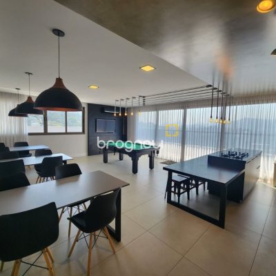 Apartamento com 60m², 1 quarto (sendo 1 suíte), 1 garagem, no bairro Carvoeira em Florianópolis