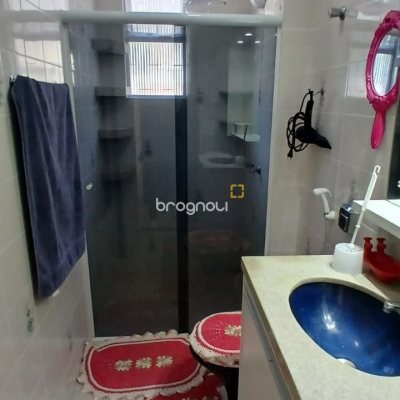 Apartamento com 131m², 3 quartos (sendo 2 suítes), 1 garagem, no bairro Balneário em Florianópolis
