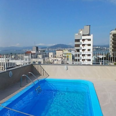 Apartamento com 131m², 3 quartos (sendo 2 suítes), 1 garagem, no bairro Balneário em Florianópolis