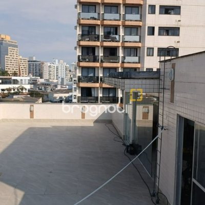 Apartamento com 131m², 3 quartos (sendo 2 suítes), 1 garagem, no bairro Balneário em Florianópolis