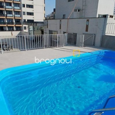 Apartamento com 131m², 3 quartos (sendo 2 suítes), 1 garagem, no bairro Balneário em Florianópolis