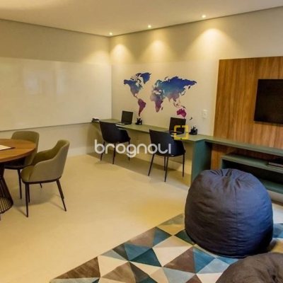 Apartamento com 69m², 2 quartos (sendo 1 suíte), 2 garagens, no bairro Itacorubi em Florianópolis
