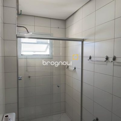 Apartamento com 142m², 2 quartos (sendo 2 suítes), 20 garagens, no bairro Lagoa da Conceição em Florianópolis