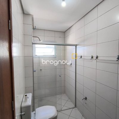 Apartamento com 142m², 2 quartos (sendo 2 suítes), 20 garagens, no bairro Lagoa da Conceição em Florianópolis