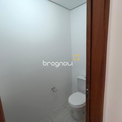 Apartamento com 142m², 2 quartos (sendo 2 suítes), 20 garagens, no bairro Lagoa da Conceição em Florianópolis