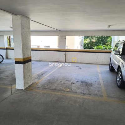 Apartamento com 142m², 2 quartos (sendo 2 suítes), 20 garagens, no bairro Lagoa da Conceição em Florianópolis