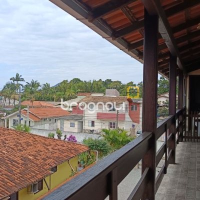 Apartamento com 83m², 3 quartos (sendo 1 suíte), 1 garagem, no bairro Ingleses em Florianópolis