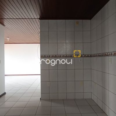 Apartamento com 83m², 3 quartos (sendo 1 suíte), 1 garagem, no bairro Ingleses em Florianópolis