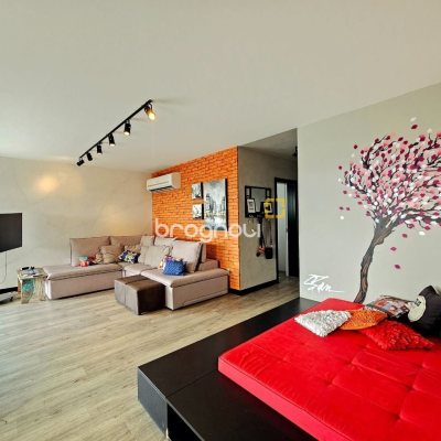 Cobertura com 170m², 3 quartos (sendo 3 suítes), 2 garagens, no bairro Estreito em Florianópolis
