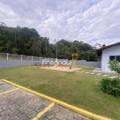Apartamento com 55m², 2 quartos, 1 garagem, no bairro Potecas em São José
