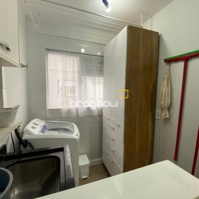 Apartamento com 55m², 2 quartos, 1 garagem, no bairro Potecas em São José