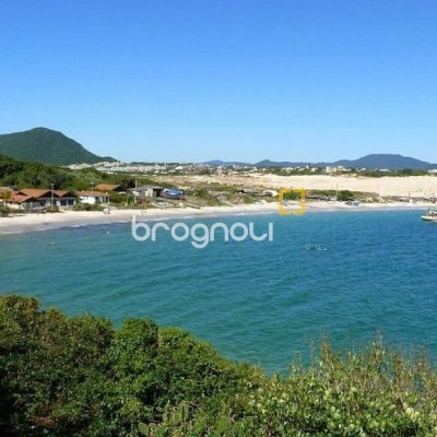 Casa com 120m², 3 quartos, 2 garagens, no bairro Ingleses em Florianópolis