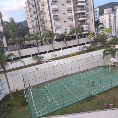 Apartamento com 107m², 3 quartos (sendo 1 suíte), 2 garagens, no bairro Itacorubi em Florianópolis