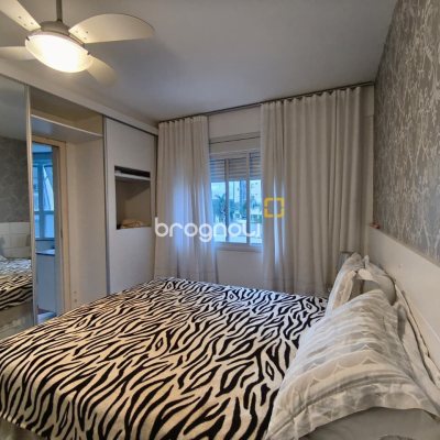 Apartamento com 107m², 3 quartos (sendo 1 suíte), 2 garagens, no bairro Itacorubi em Florianópolis