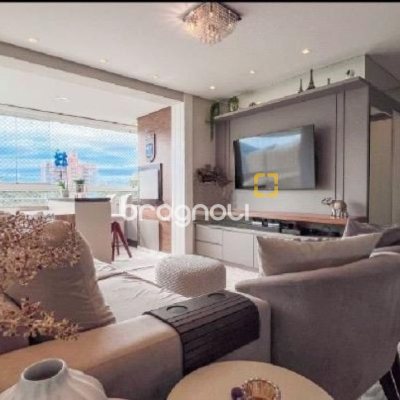 Apartamento com 123m², 3 quartos (sendo 1 suíte), 2 garagens, no bairro Itacorubi em Florianópolis