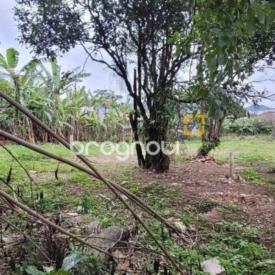 Terreno com 1451m², no bairro Bela Vista em Palhoça