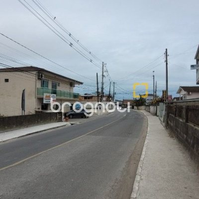 Terreno com 1451m², no bairro Bela Vista em Palhoça