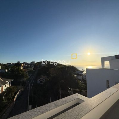Apartamento com 94m², 1 quarto (sendo 1 suíte), 2 garagens, no bairro João Paulo em Florianópolis