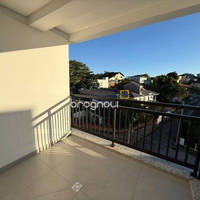 Apartamento com 96m², 1 quarto (sendo 1 suíte), 2 garagens, no bairro João Paulo em Florianópolis