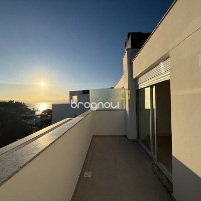 Apartamento com 122m², 3 quartos (sendo 2 suítes), 3 garagens, no bairro João Paulo em Florianópolis
