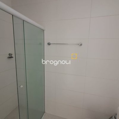 Apartamento com 143m², 3 quartos (sendo 1 suíte), 1 garagem, no bairro Cachoeira do Bom Jesus em Florianópolis