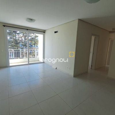 Apartamento com 143m², 3 quartos (sendo 1 suíte), 1 garagem, no bairro Cachoeira do Bom Jesus em Florianópolis