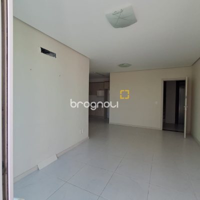 Apartamento com 143m², 3 quartos (sendo 1 suíte), 1 garagem, no bairro Cachoeira do Bom Jesus em Florianópolis