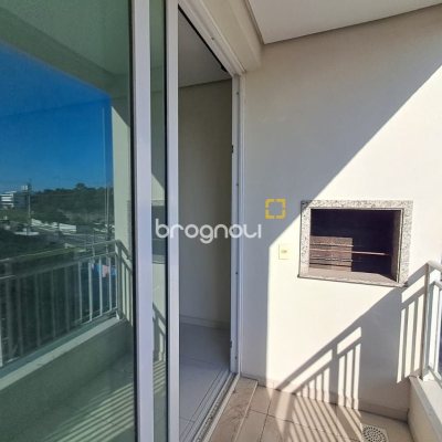 Apartamento com 143m², 3 quartos (sendo 1 suíte), 1 garagem, no bairro Cachoeira do Bom Jesus em Florianópolis