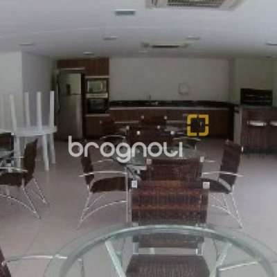 Cobertura com 197m², 4 quartos (sendo 2 suítes), 2 garagens, no bairro Ingleses em Florianópolis
