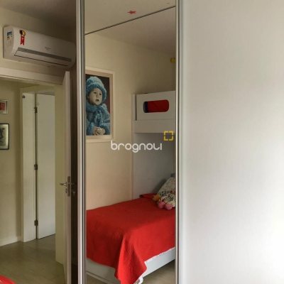 Cobertura com 197m², 4 quartos (sendo 2 suítes), 2 garagens, no bairro Ingleses em Florianópolis
