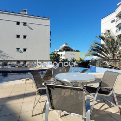 Apartamento com 94m², 2 quartos (sendo 2 suítes), 2 garagens, no bairro Coqueiros em Florianópolis