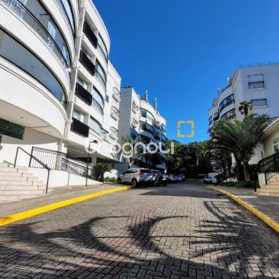 Apartamento com 94m², 2 quartos (sendo 2 suítes), 2 garagens, no bairro Coqueiros em Florianópolis