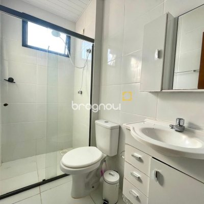 Apartamento com 69m², 2 quartos, 1 garagem, no bairro Canasvieiras em Florianópolis