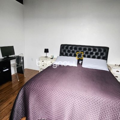 Casa com 269m², 4 quartos (sendo 4 suítes), 4 garagens, no bairro Centro em Florianópolis