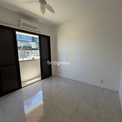 Apartamento com 69m², 2 quartos, 1 garagem, no bairro Canasvieiras em Florianópolis