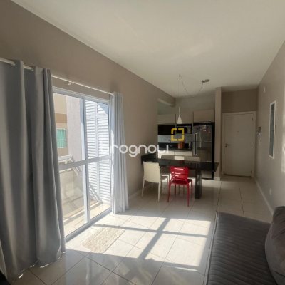 Cobertura com 128m², 4 quartos (sendo 1 suíte), 1 garagem, no bairro Canasvieiras em Florianópolis