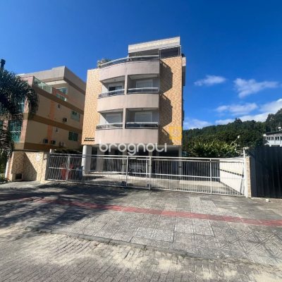 Cobertura com 128m², 4 quartos (sendo 1 suíte), 1 garagem, no bairro Canasvieiras em Florianópolis