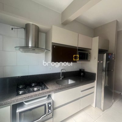 Cobertura com 128m², 4 quartos (sendo 1 suíte), 1 garagem, no bairro Canasvieiras em Florianópolis