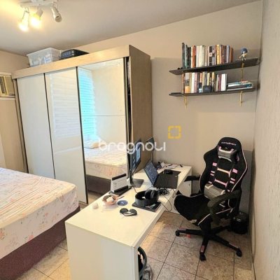 Apartamento com 69m², 3 quartos, no bairro Campinas em São José