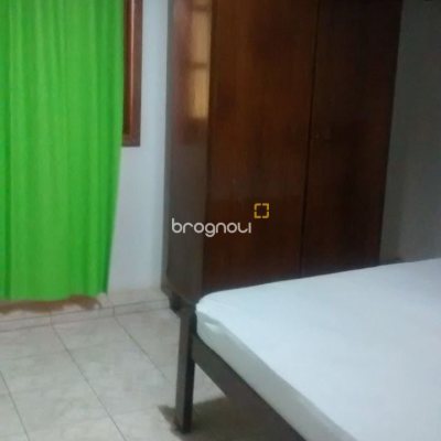 Casa com 400m², 7 quartos (sendo 3 suítes), 5 garagens, no bairro Canasvieiras em Florianópolis