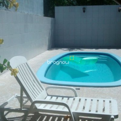 Casa com 400m², 7 quartos (sendo 3 suítes), 5 garagens, no bairro Canasvieiras em Florianópolis