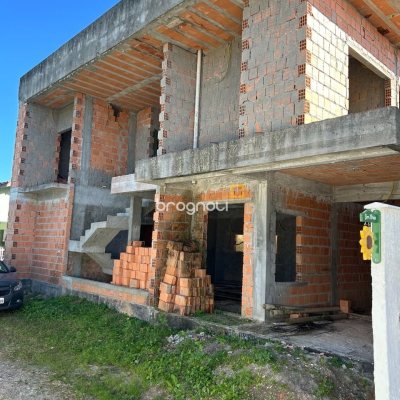 Terreno com 200m², no bairro Pântano do Sul em Florianópolis
