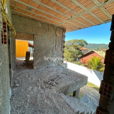 Terreno com 200m², no bairro Pântano do Sul em Florianópolis