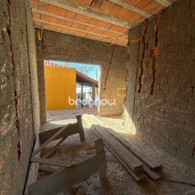 Terreno com 200m², no bairro Pântano do Sul em Florianópolis