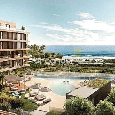 Apartamento com 148m², 3 quartos (sendo 3 suítes), 2 garagens, no bairro Campeche em Florianópolis