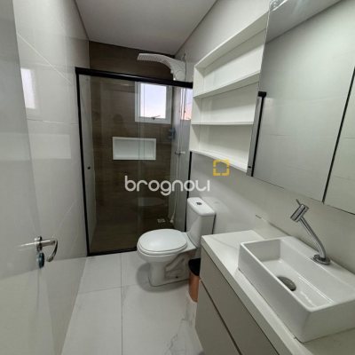 Casa com 110m², 3 quartos (sendo 1 suíte), 2 garagens, no bairro Ingleses em Florianópolis