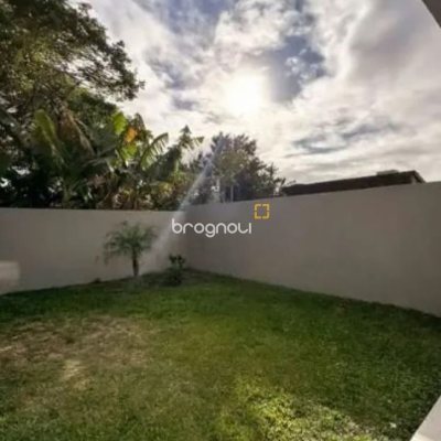 Casa com 110m², 3 quartos (sendo 1 suíte), 2 garagens, no bairro Ingleses em Florianópolis