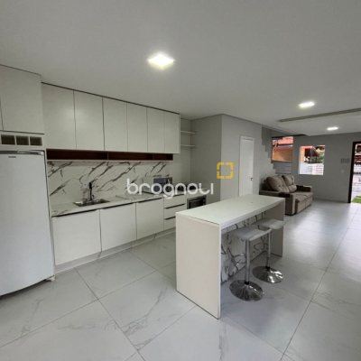 Casa com 110m², 3 quartos (sendo 1 suíte), 2 garagens, no bairro Ingleses em Florianópolis