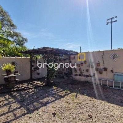 Casa de Condomínio com 172m², 2 quartos (sendo 1 suíte), 3 garagens, no bairro Vargem Grande em Florianópolis